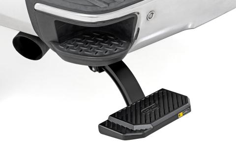 Retractable Bed Step Manual Pull Silverado/Sierra 1500 (14-18 & Classic) Rough Country