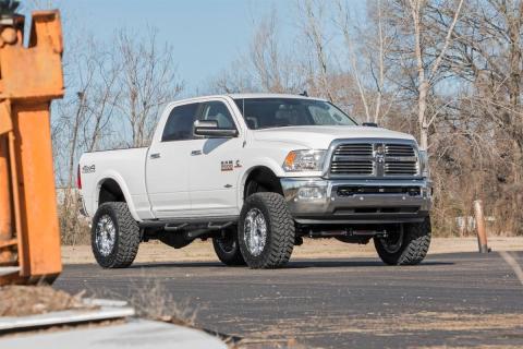 5 Inch Lift Kit FR Gas Coil Radius Arms 14-18 Ram 2500 4WD Rough Country