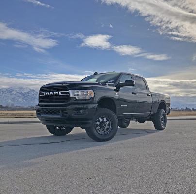 RAM 3 inch Lift W/O Front Shock Relocation Brackets For 19-Up RAM 2500 Tuff Country