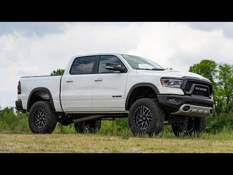 6 Inch RAM Suspension Lift Kit w/Loaded Struts and V2 Shocks 19-23 RAM 1500 4WD 22XL Factory Wheel Models Rough Country