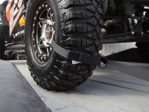 Ultimate 1.5 Inch Tire Bonnet Kit Black SpeedStrap