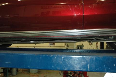 American Thunder Crossmember-Back Exhaust System Fits 1964-1967 GM A-Body With V8 Engine, 2.5 Inch Stainless Steel Pipes Aggressive To Moderate Sound Flowmaster