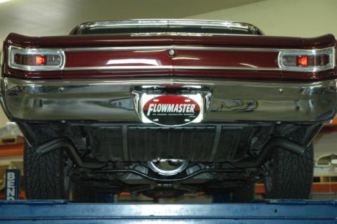 American Thunder Crossmember-Back Exhaust System Fits 1964-1967 GM A-Body With V8 Engine, 2.5 Inch Stainless Steel Pipes Aggressive To Moderate Sound Flowmaster