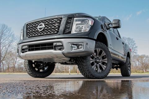 3 Inch Nissan Bolt-On Lift Kit Lifted Struts 04-15 Titan 2WD/4WD Rough Country