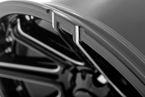 88 Series Wheel One-Piece Gloss Black 22x10 6x135 -19mm Rough Country