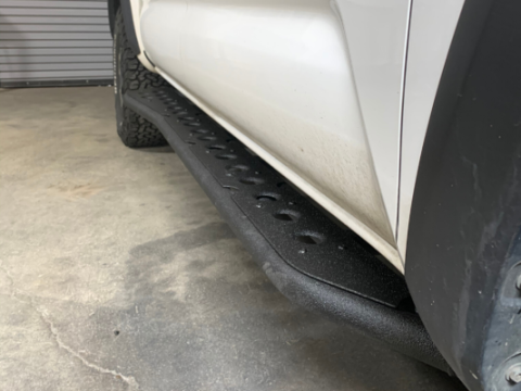 Step Edition Rock Slider For 24-Present Toyota Tacoma/Double Cab Short Bed W/ No Kick Out/Yes (Bed Liner)/Raw Steel Cali Raised LED