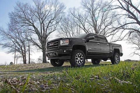 6 Inch Lift Kit Alu/Stamp Steel M1 Struts/M1 Silverado/Sierra 1500 (14-18 &amp; Classic) Rough Country
