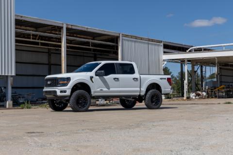 6 Inch Lift Kit Vertex/V2 Ford F-150 4WD (2021-2026) Rough Country