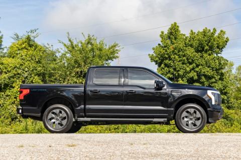 3/4 Inch Front Leveling Kit Lowers Rear 1.5 Inches Ford F-150 Lightning (22-26) Rough Country