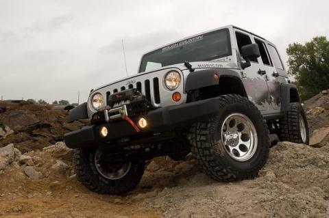 4 Inch Lift Kit M1 Jeep Wrangler Unlimited 2WD/4WD (2007-2018) Rough Country