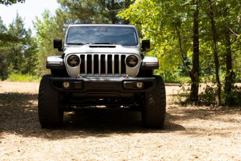 3.5 Inch Lift Kit C/A Drop 4-Door 392 Jeep Wrangler Unlimited (24-26) Rough Country
