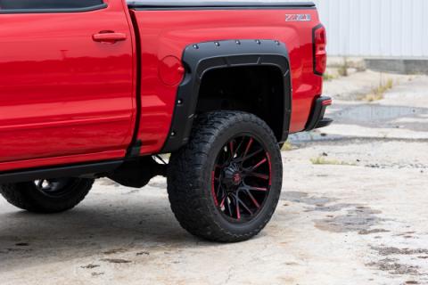 Fender Flares Defender l 5 Foot 9 Inch Bed G1C Overcast Chevy Silverado 1500 (14-18 &amp; Classic) Rough Country