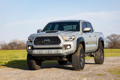 Pocket Fender Flares 1J9 Celestial Silver Metallic Toyota Tacoma (16-23) Rough Country