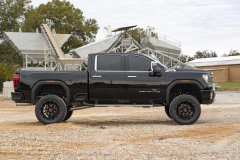 7.0 Inch GM NTD Suspension Lift Kit Vertex (2020 2500HD) Rough Country