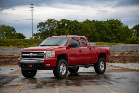 5.0 Inch GM Suspension Lift Kit (07-13 1500 PU 2WD) Rough Country
