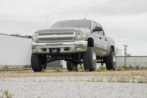 7.5 Inch Suspension Lift Kit Lifted Struts 07-13 Silverado/Sierra 1500 Rough Country