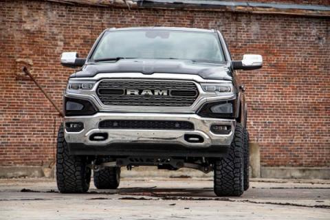 5 Inch RAM Suspension Lift Kit 19-20 RAM 1500 4WD Air Ride/22XL Wheels Rough Country