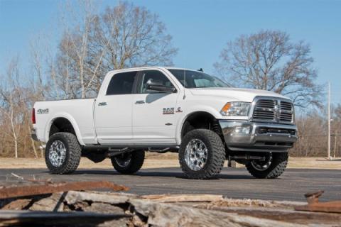 5 Inch Lift Kit Diesel Dual Rate Coils V2 14-18 Ram 2500 4WD Rough Country
