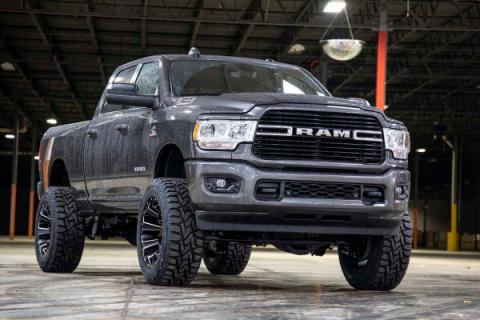 5 Inch Lift Kit Dual Rate Coils V2 Non-AISIN 19-Up Ram 2500 Rough Country