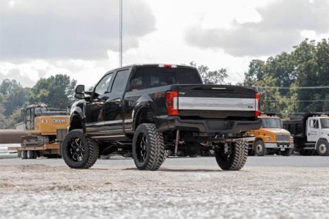 6 Inch Suspension Lift Kit Rear Overload Springs 4 inch Axle Diameter w/Front Drive Shaft &amp; V2 Shocks 17-19 F-250/350 4WD Diesel Rough Country