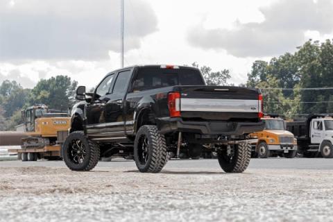 6 Inch Lift Kit 4-Link No OVLD M1 Ford F-250/F-350 Super Duty (17-22) Rough Country