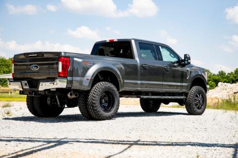 4.5 Inch Inch Ford Suspension Lift Kit w/ N3 Shocks 17-20 F-350 4WD Diesel Dually Rough Country