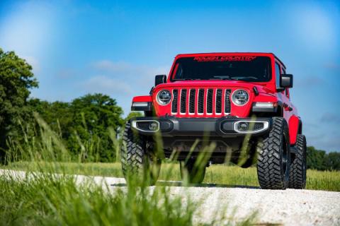 3.5 Inch Lift Kit Springs with V2 Shocks 20-Up Jeep Gladiator JT 4WD Rough Country