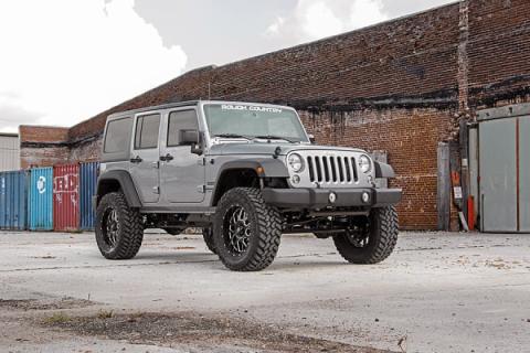 4 Inch Jeep Suspension Lift Kit V2 Monotube Shocks 07-18 Wrangler JK Unlimited Rough Country