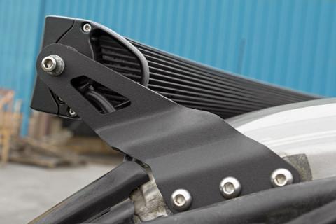 54 Inch Curved LED Light Bar Upper Windshield Mounts 99-06 PU/SUV Rough Country