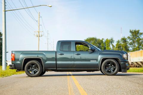 2 Inch Lowering Kit 4 Inch Rear Lowering M1 Silverado/Sierra 1500 (14-18 &amp; Classic) Rough Country