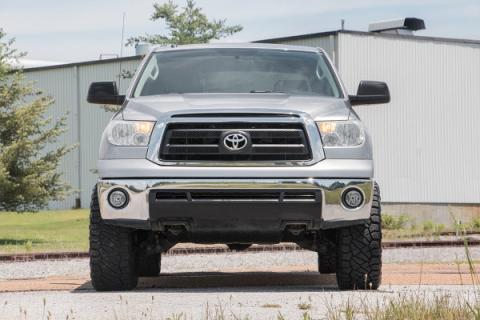 3.5 Inch Lift Kit M1 Struts/M1 Toyota Tundra 2WD/4WD (2007-2021) Rough Country