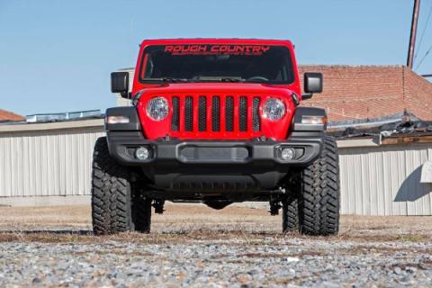 2.5 Inch Lift Kit Coils V2 18-21 Jeep Wrangler JL 4WD Rough Country