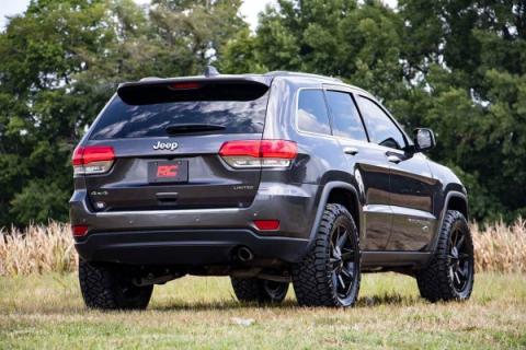 2.5 Inch Lift Kit N3 Struts 16-20 Jeep Grand Cherokee 4WD Rough Country