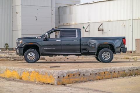 3 Inch Lift Kit UCAs V2 Sierra/Red Silverado 3500 HD (20-26) Rough Country
