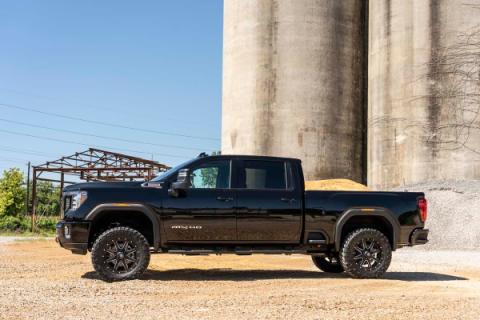 3 Inch Lift Kit UCAs M1 Silverado/Sierra 2500HD/3500HD (20-26) Rough Country
