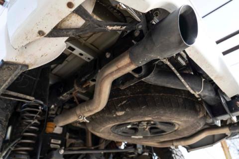 Dual Cat-Back Exhaust System w/Black Tips 09-18 RAM 1500 V8-4.7L, 5.7L Rough Country