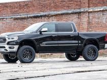 5 Inch RAM Suspension Lift Kit w/V2 Shocks 19-Up RAM 1500 4WD Air Ride Rough Country