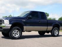 2.5 Inch Leveling Lift Kit 99-04 F-250/F-350 Super Duty Rough Country