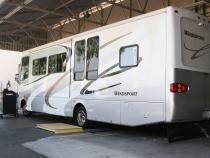 PowerPack Bundle Complete Power System 06-10 Ford 6.8 Class-A Motorhome Left Exit Banks Power