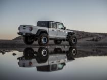 Jeep Gladiator 2.5 Inch Premium Lift Kit 2020+ JT Clayton Off Road