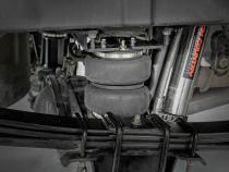 Air Spring Kit w/compressor Stock Height Wireless Controller Silverado/Sierra 1500 (19-25 Rough Country
