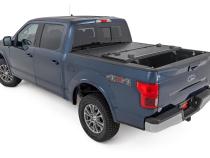 Hard Low Profile Bed Cover 5 Foot 7 Inch Bed Ford F-150 (15-20)/Raptor (17-20) Rough Country