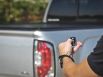 Powered Retractable Bed Cover 5 Foot Bed Chevy/GMC Canyon/Colorado (15-26) Rough Country