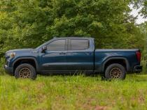 3.5 Inch Suspension Lift Kit w/Forged Upper Control Arms &amp;amp; Loaded Struts 19-20 GMC Silverado/Sierra 1500 4WD/2WD Rough Country