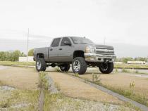 7.5 Inch Suspension Lift Kit Lifted Struts 07-13 Silverado/Sierra 1500 Rough Country