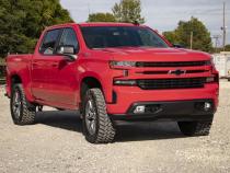 3.5 Inch Lift Kit Red Chevy Silverado 1500 2WD/4WD (2019-2024) Rough Country