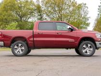 3.5 Inch Ram Bolt-On Lift Kit w/ N3 Struts and Rear N3 Shocks 19-Up Ram 1500 4WD) Rough Country