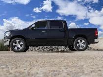 2 Inch RAM Leveling Lift Kit 19-Up RAM 1500 4WD/2WD Rough Country