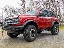 2.5 Inch Lift Kit Ford Bronco 4WD 21-Up Rough Country