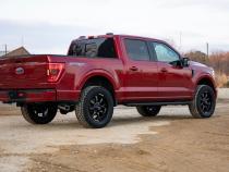 2.0 Inch Ford Leveling Lift Kit w/Vertex and V2 Shocks For 2021 F-150 Rough Country